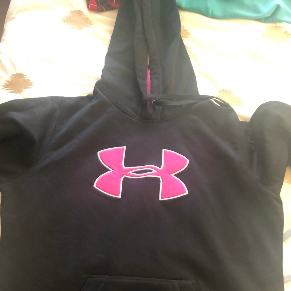 Under Armour hooded sweatshirt